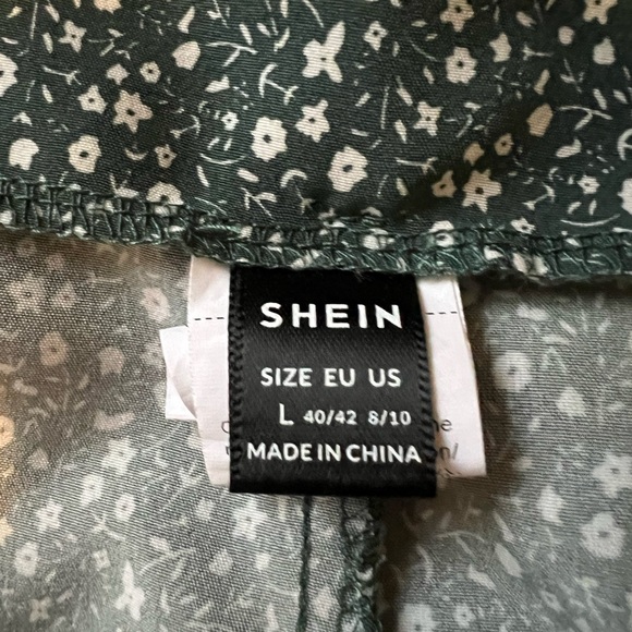 Two piece set - Picture 3 of 5